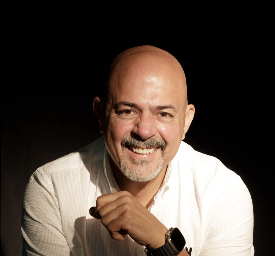 Rafael Mejía Jr. Arquitecto de grandes éxitos de la Música Colombiana