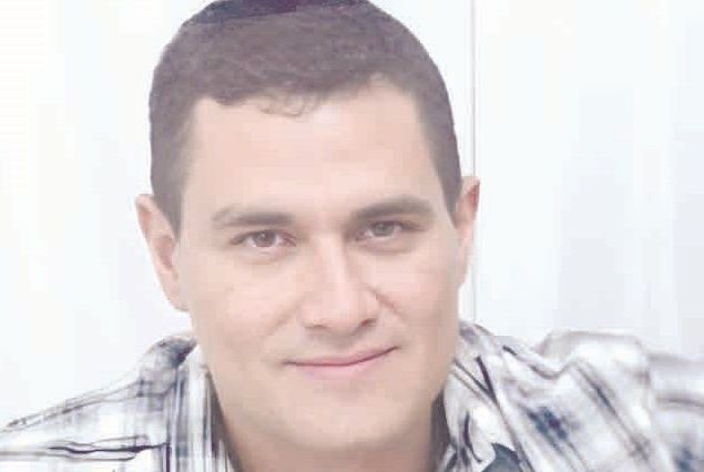 Monsalve, testigo contra Uribe, sufrió un infarto en La Picota