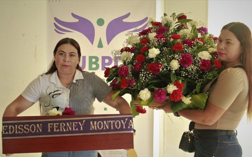 Padre recuperó los restos de su hijo desaparecido tras 27 años de búsqueda