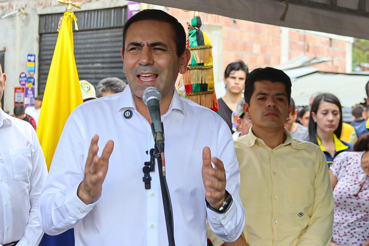 Gobernador de Santander pide fin a la violencia contra defensores de DDHH