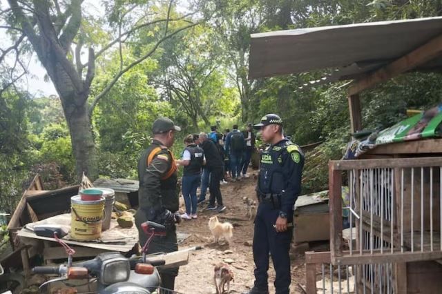 Capturan a hombre por terrible criadero ilegal de perros