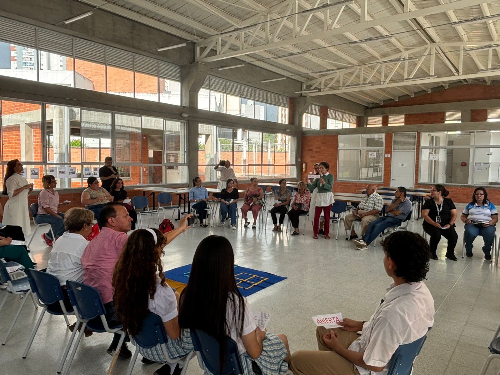 "Maquilando felicidad": Ejemplo de transformación social en Barro Blanco