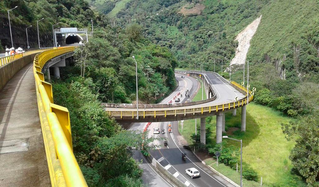 Carreteras del país registran alto flujo de vehículos en Navidad y Año Nuevo