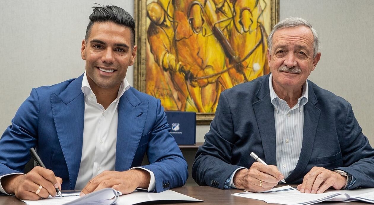 Falcao García sigue vistiéndose de azul