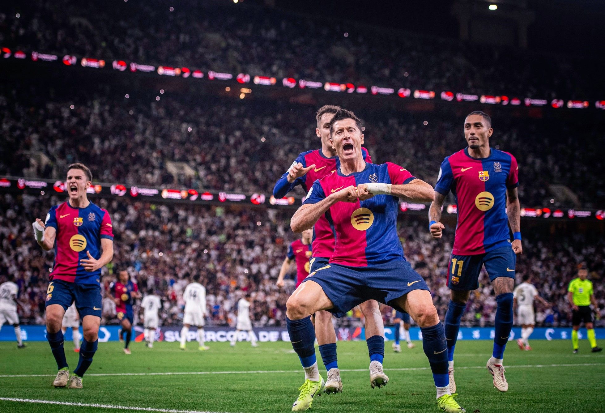 Barcelona le ganó la Supercopa al Real Madrid
