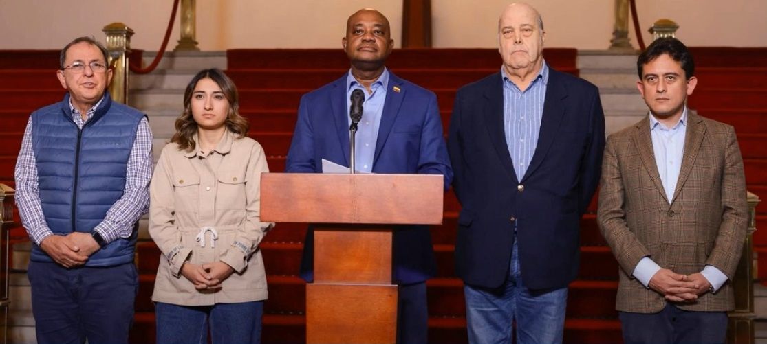 Listo primer avión que despegará de CATAM para traer a colombianos deportados por Trump