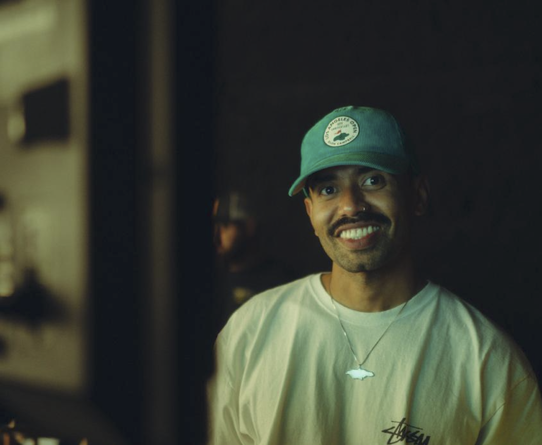 José Julián González León con un viaje creativo desde San Pedro de Urabá pa’l mundo