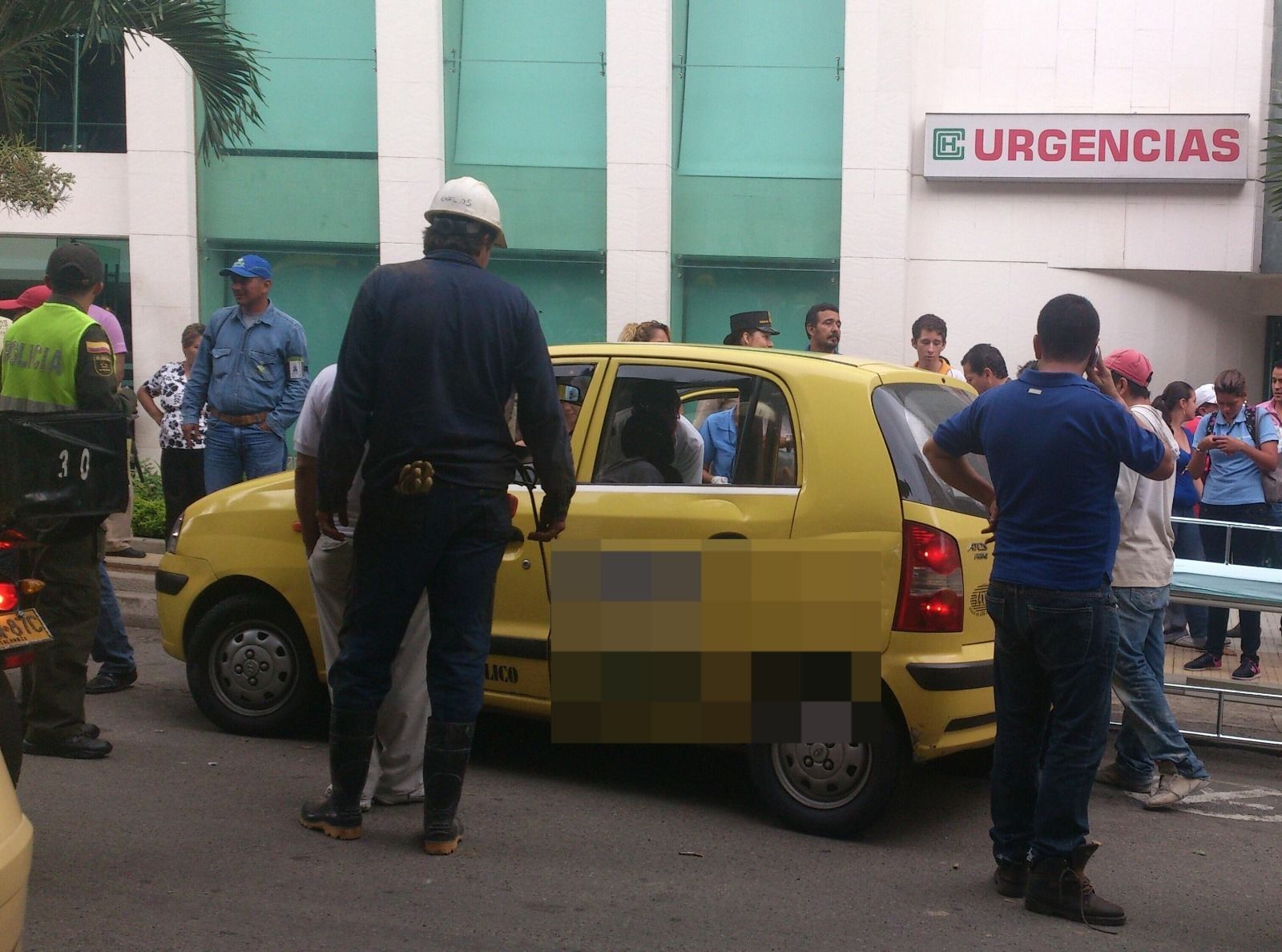 Baleado joven de 20 años cuando iba para su casa