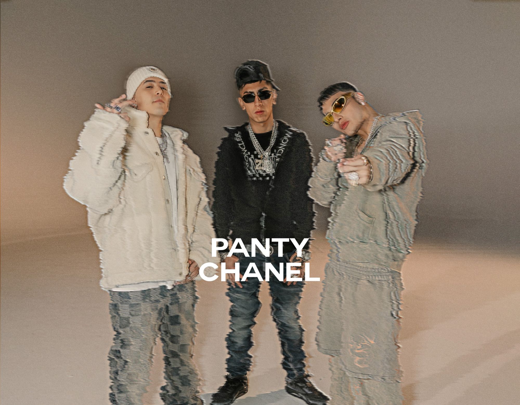 Andy Rivera junto a El Malilla y a El Jordan 23