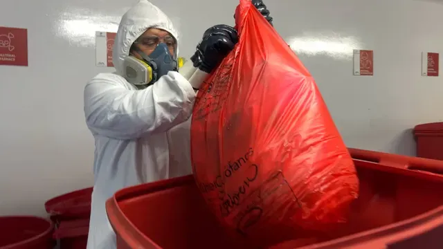 Alerta en Bucaramanga por disposición inadecuada de residuos médicos en las calles