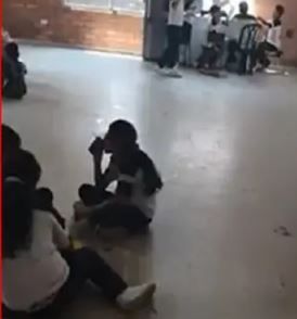 Estudiantes de Cimitarra denunciaron que les toca estudiar en el piso