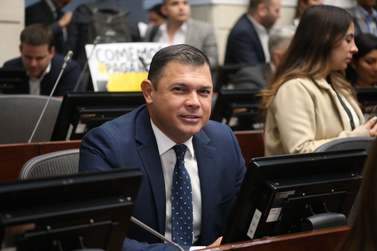 Santander pierde una Curul en el Senado, Alfredo Marín sale por problemas de salud
