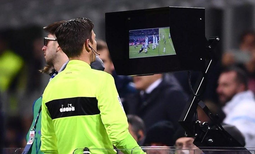 VAR a posible demanda en Serie A de Italia