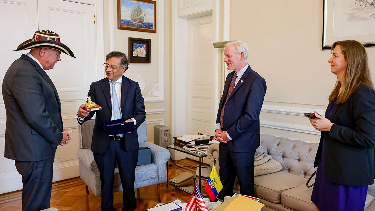 ¿Quién lo creyera? Reunión entre Petro y el emisario de Trump fue más amigable de lo que se hubiera pensado. Le contamos porqué