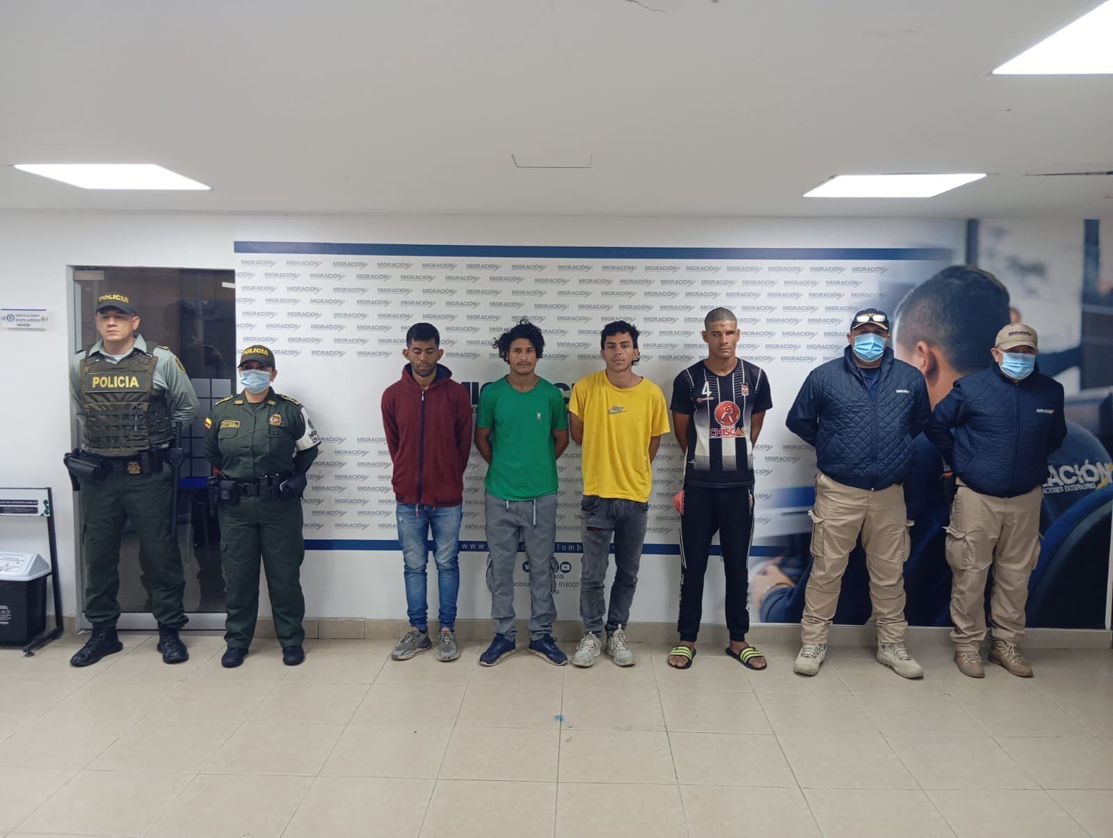 Cuatro delincuentes venezolanos capturados en operativo migratorio