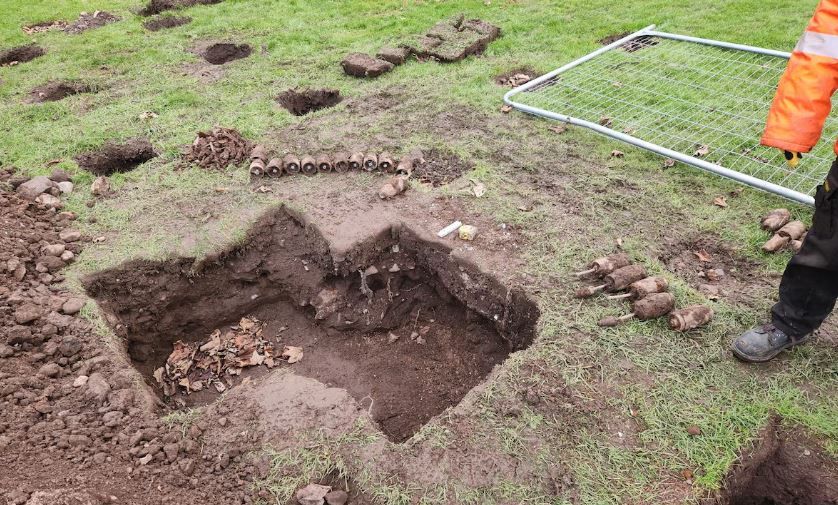 Parque infantil resultó ser cementerio de bombas de la Segunda Guerra Mundial