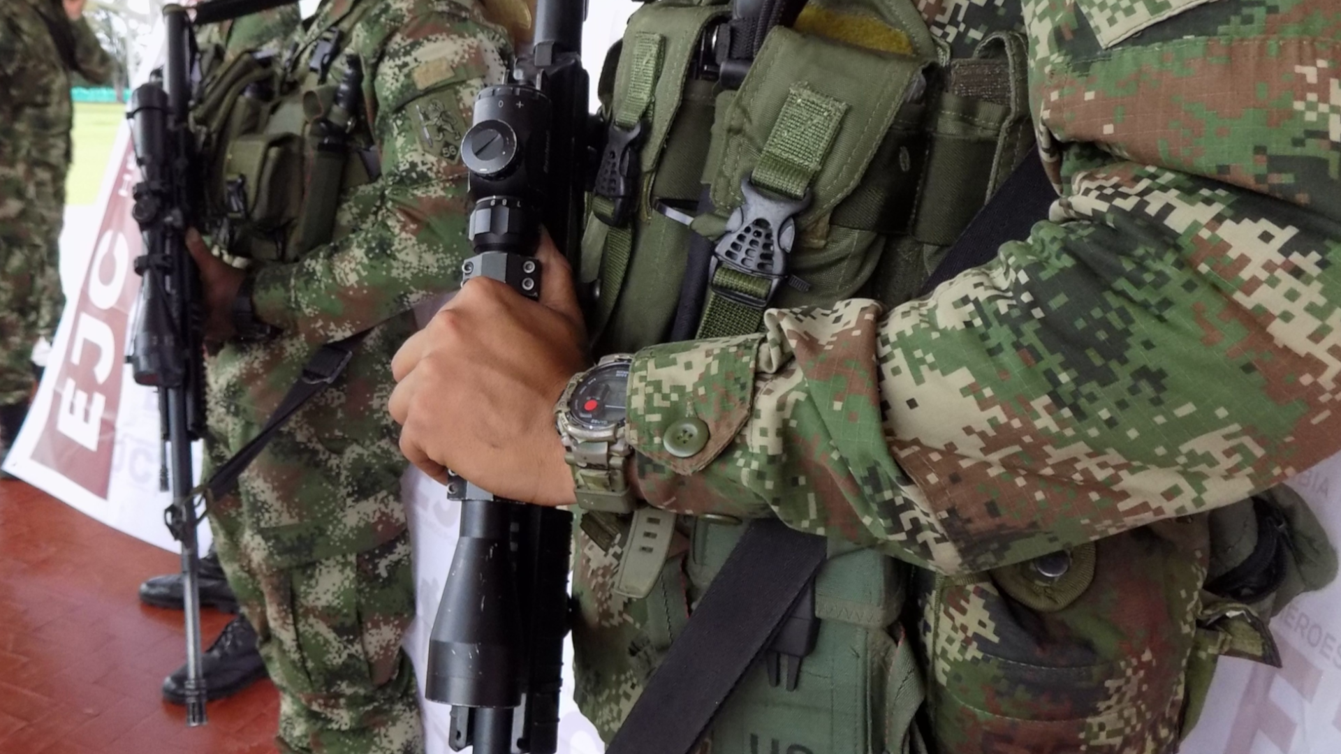 Ocho soldados murieron tras volcamiento de un camión militar