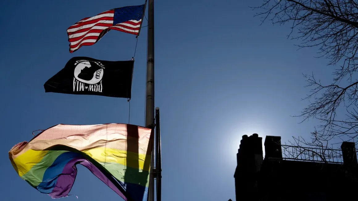 Militares transgénero serán expulsados del Pentágono