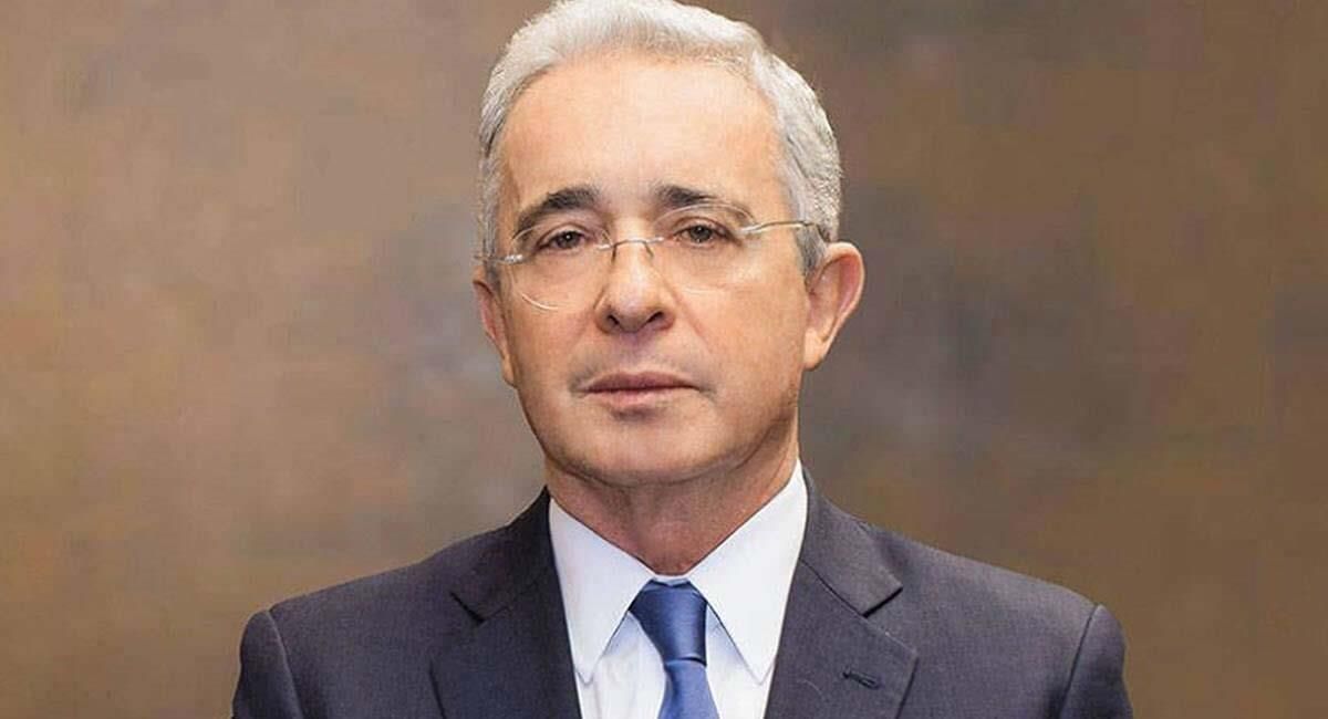 Tribunal confirma que las interceptaciones a Álvaro Uribe son válidas en juicio