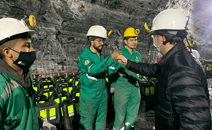 Colombia también tiene un equipo muy profesional para el rescate en las profundidades de la tierra