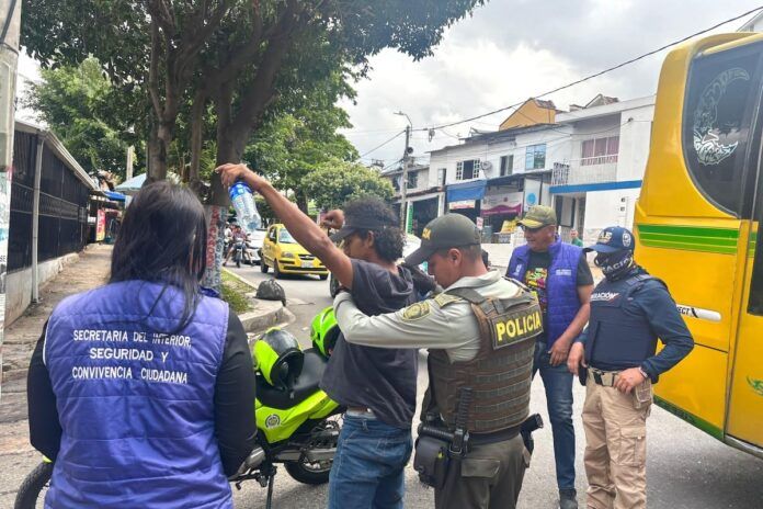 Expulsado venezolano de Floridablanca