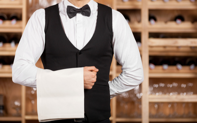 Mesero recibió insulto en vez de propina: "Espero que Trump te deporte"