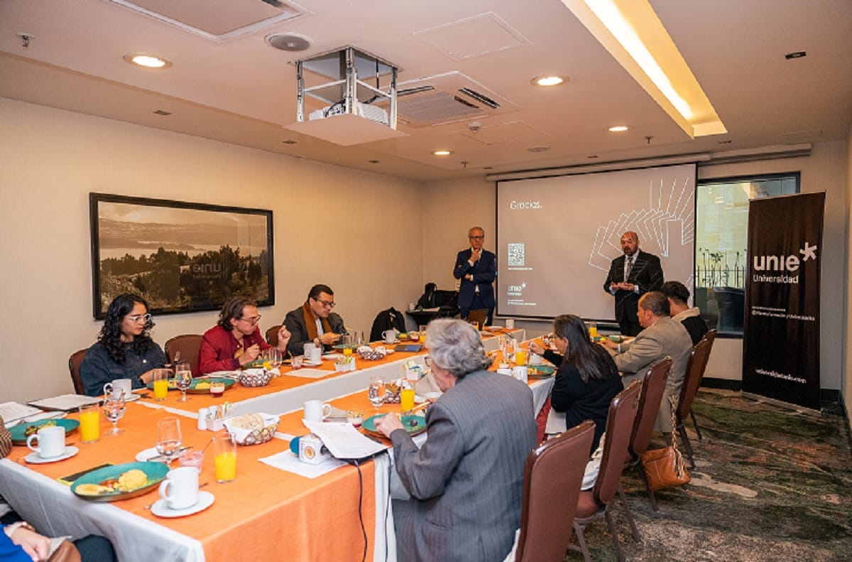 Privacidad e IA en la educación superior: ¿quién controla el futuro del aprendizaje?