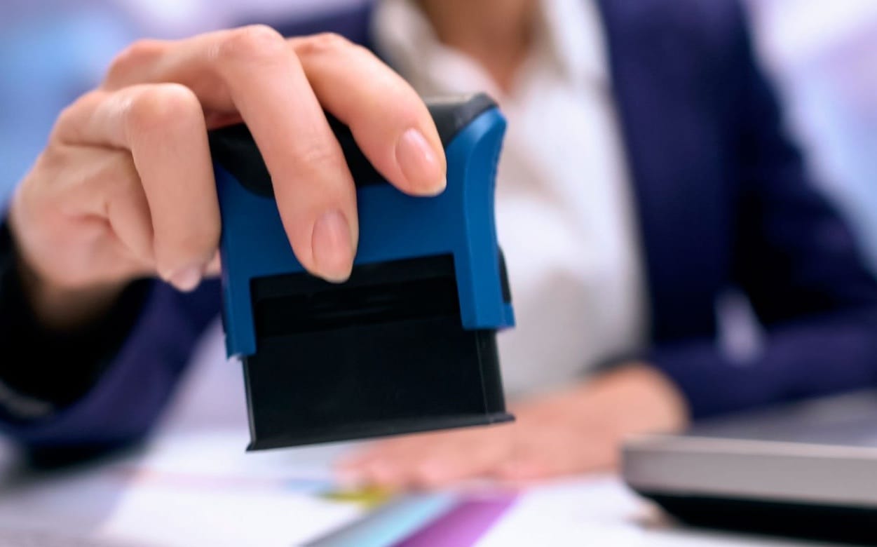 ¿Fracasaron las metas de formalización de empleo público? Vehemente llamado al gobierno ​​