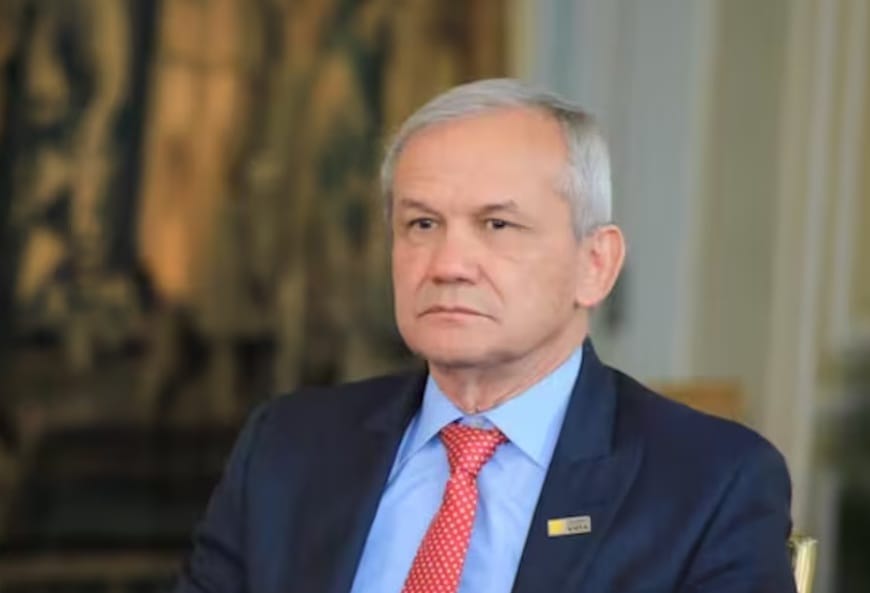 Orden de captura contra Carlos Ramón González por escándalo de corrupción