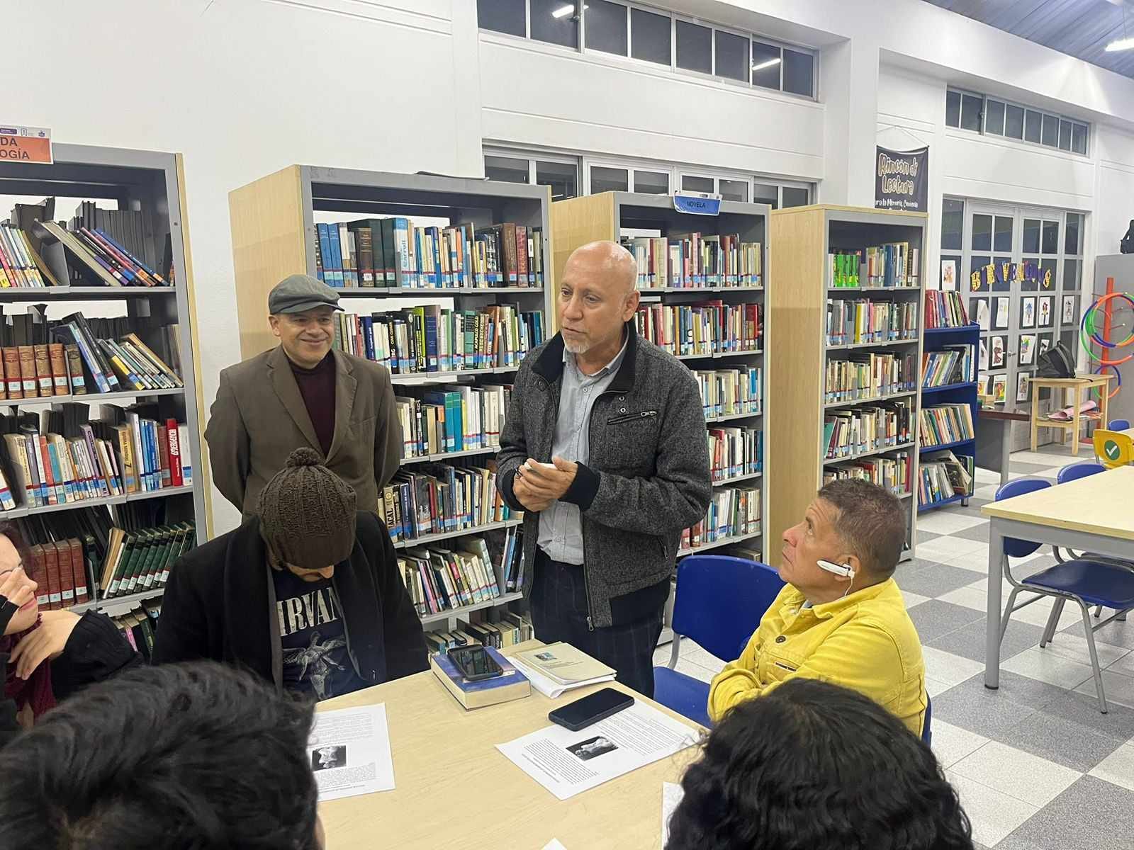 Víctor Niño Rangel, una voz literaria con 35 años de trayectoria en Santander
