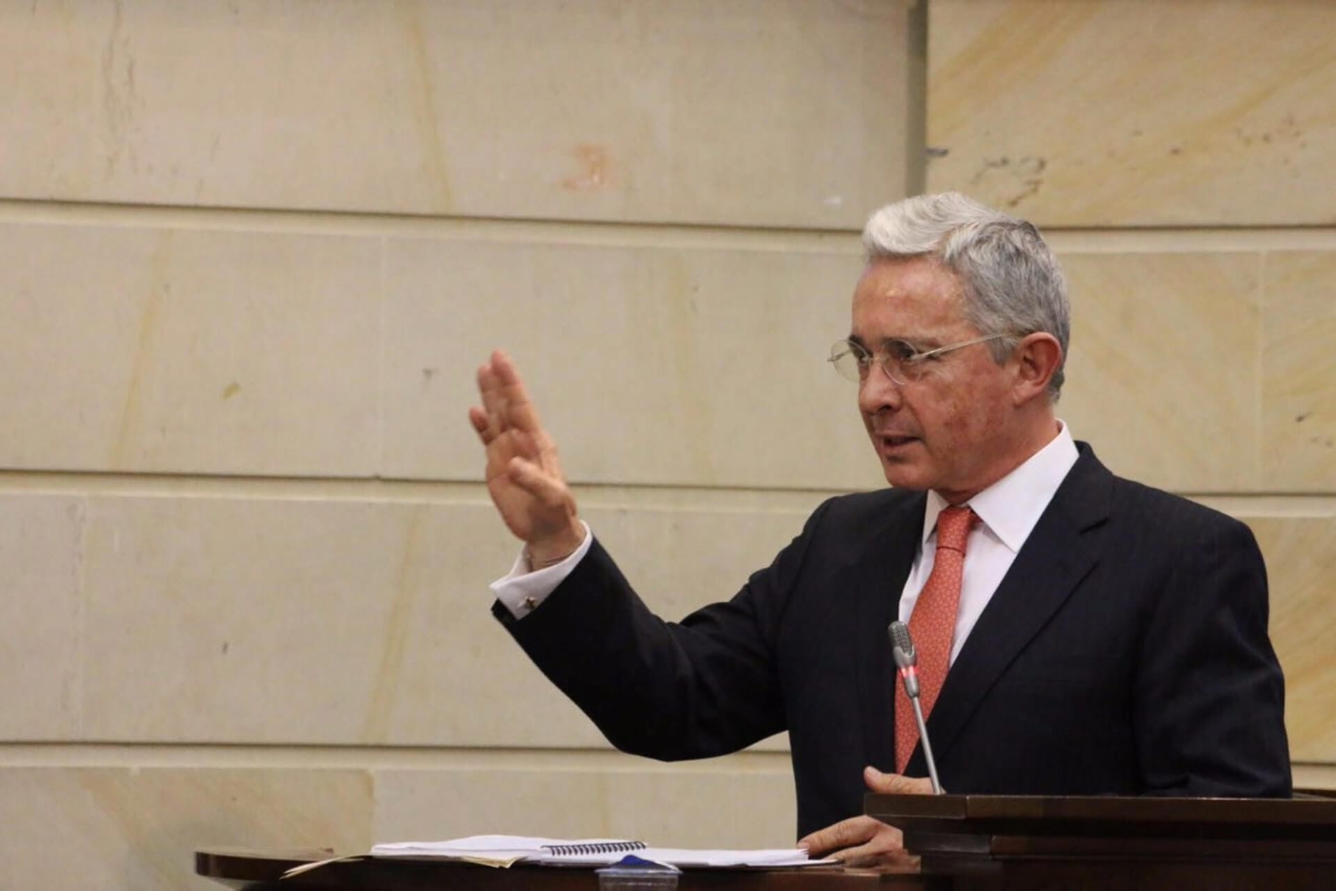 “‘Pere tantico’, a la vicepresidencia no, pero de pronto regreso al Senado”: Álvaro Uribe ante propuesta electoral del 2026
