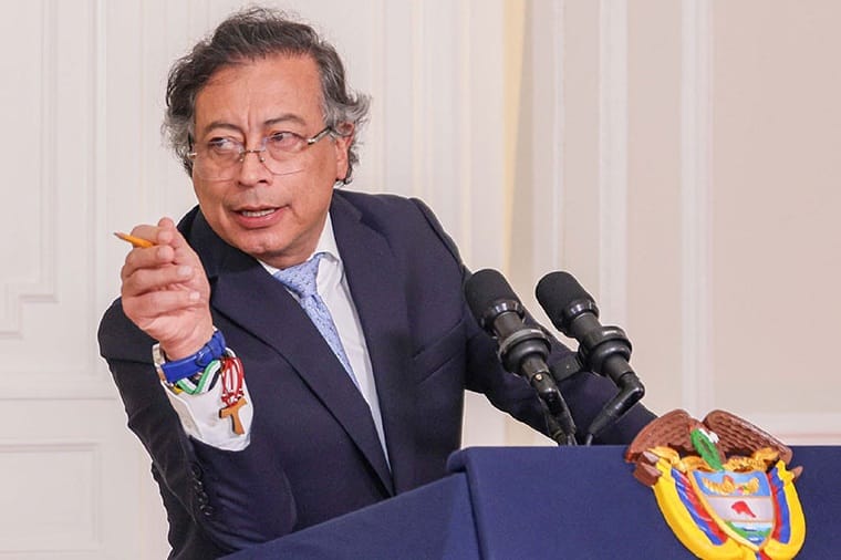 “Vamos a resistir a la conspiración de Álvaro Leyva”, Petro