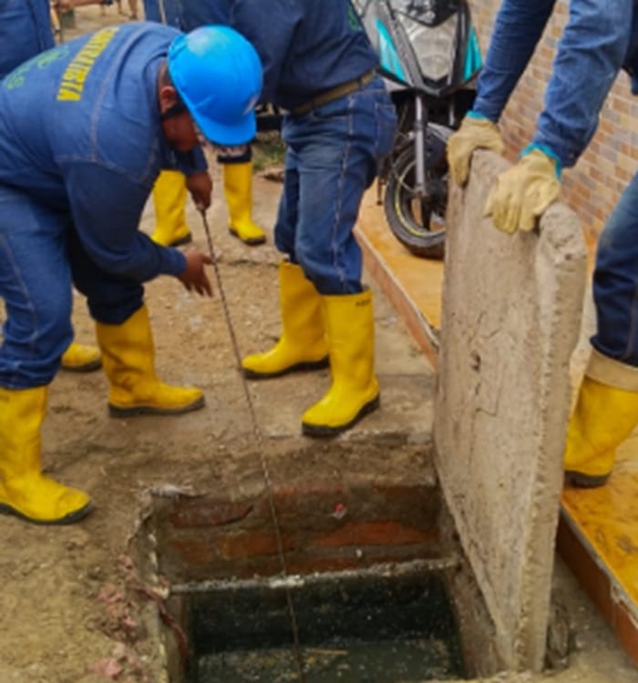 Alcantarillas colapsaron por fuerte aguacero en la mañana de este miércoles en Bucaramanga