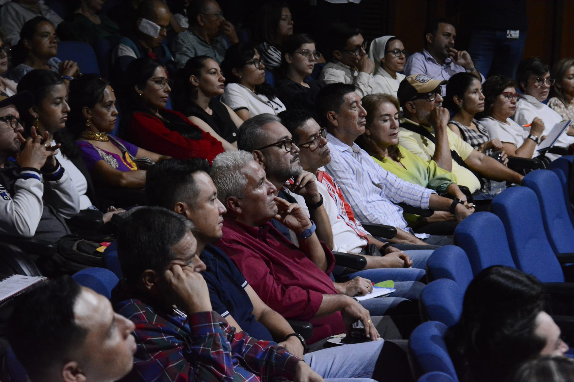 Formulada política pública de libertad de cultos en Bucaramanga