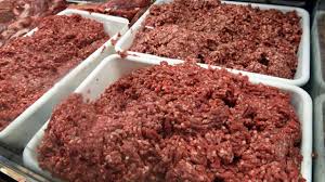 Decomisan 18 libras de carne molida en Plaza de Bucaramanga