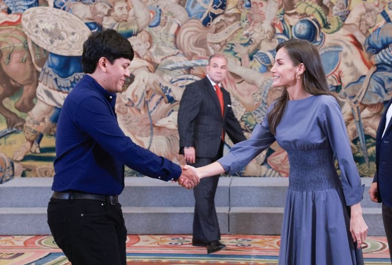Así fue como un santandereano terminó estrechando las manos de la Reina Letizia