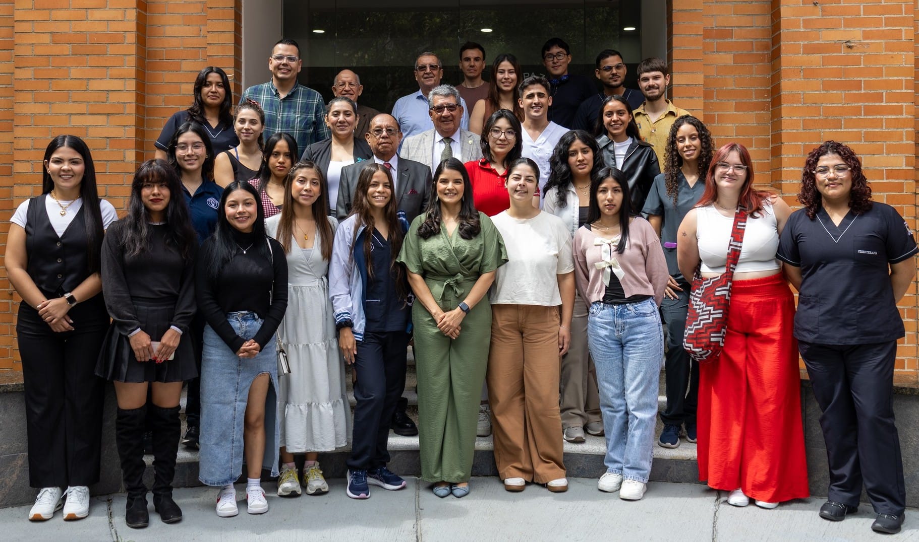 Bienvenida de la UDES a estudiantes extranjeros