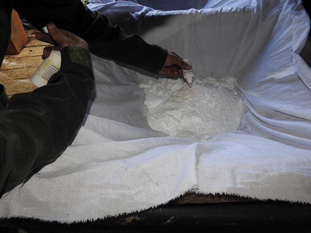 Hallan dos laboratorios de cocaína en Santander