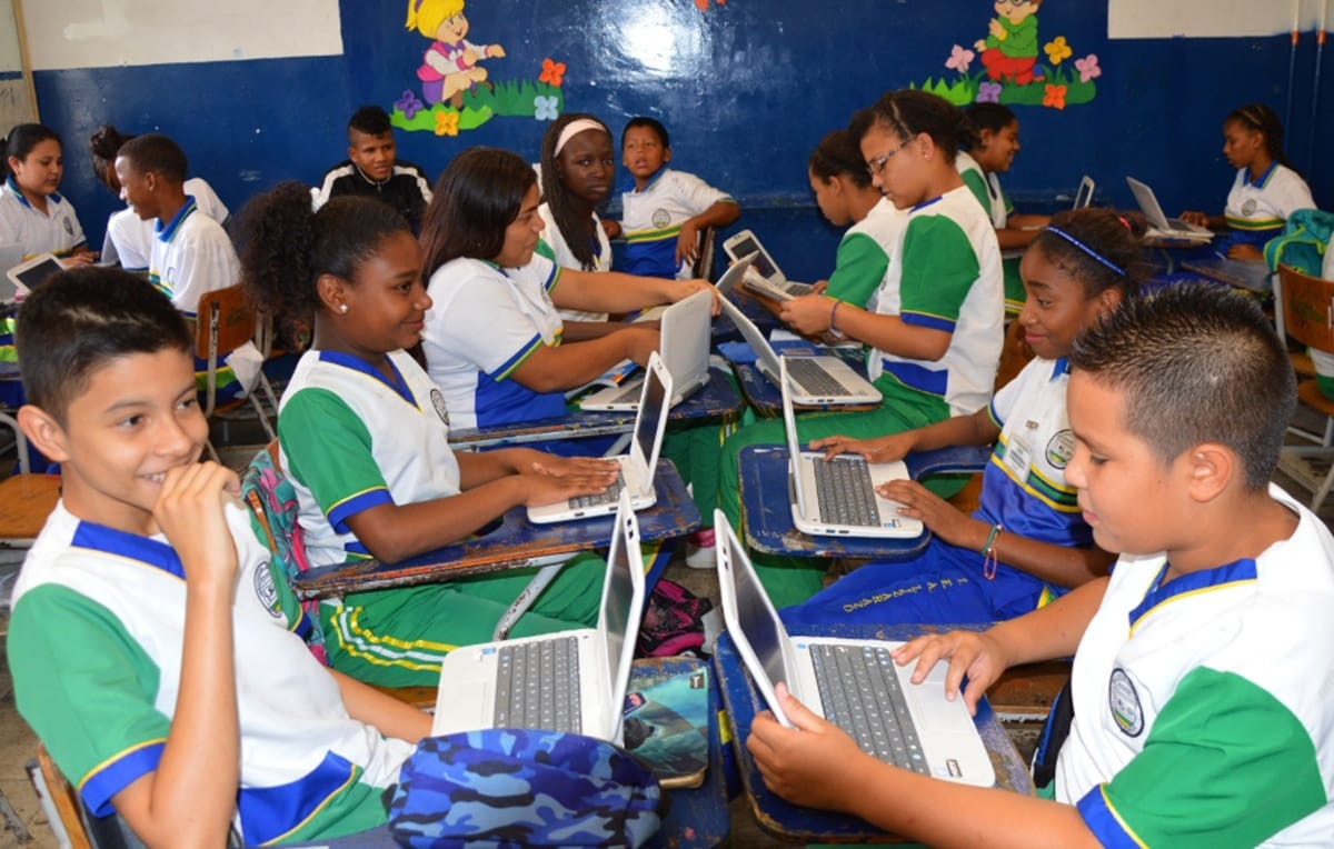 Embolatado presupuesto para el internet en los colegios oficiales de Santander