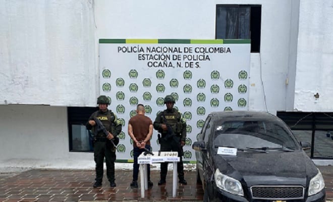 Lo detuvieron con vehículo hurtado y un arma de fuego