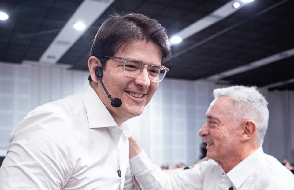 Álvaro Leyva dice que en la muerte de Miguel Uribe hubo terrible conspiración