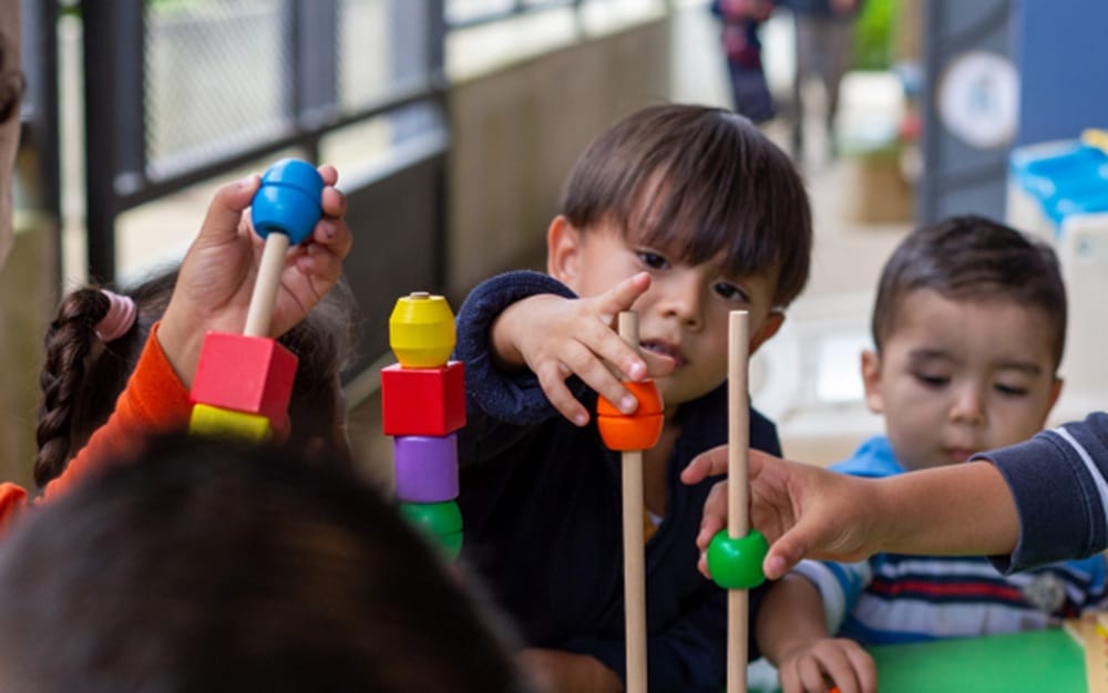Presupuesto para la primera infancia en Colombia: una deuda pendiente con niñas y niños