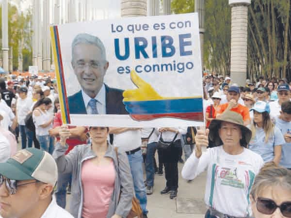 Marchas convocadas por el Centro Democrático para reclamar libertad del expresidente Álvaro Uribe