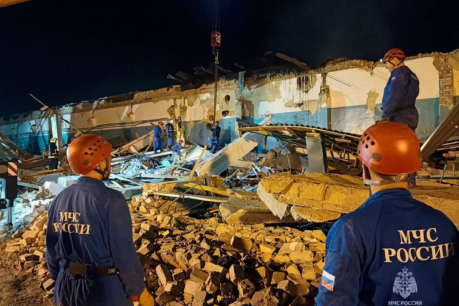 Explosión en fábrica de armas dejó 20 fallecidos