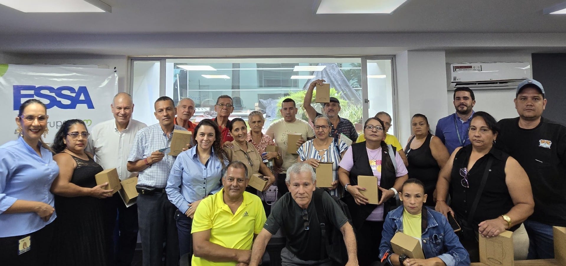 Dialogo con energía y cercanía con la comunidad