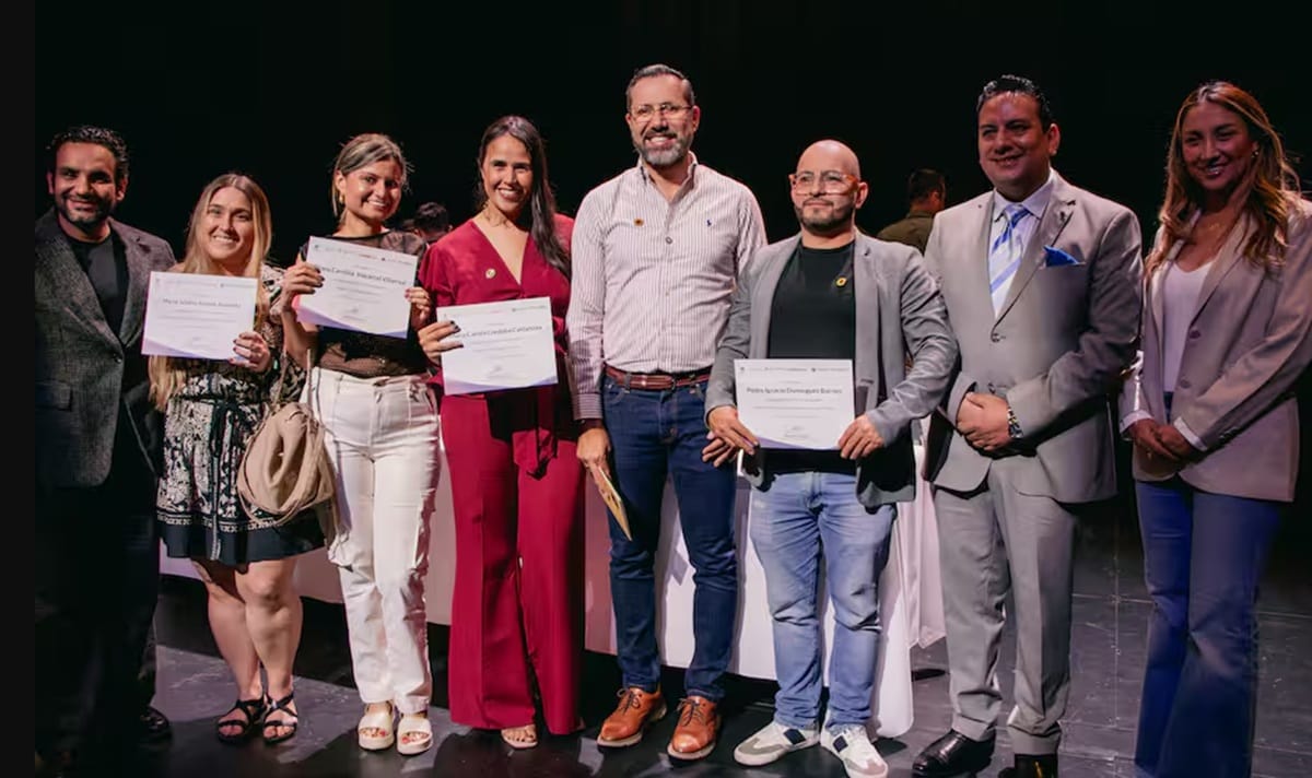 Maestrías y doctorados  internacionales para docentes con la becas de la Alcaldía de Bucaramanga y EDUCA EDTECH Group