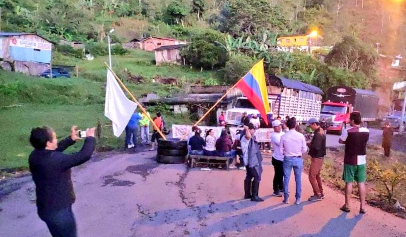 Bloqueos en el Carare a mesa de Concertación convocado por la Gobernación