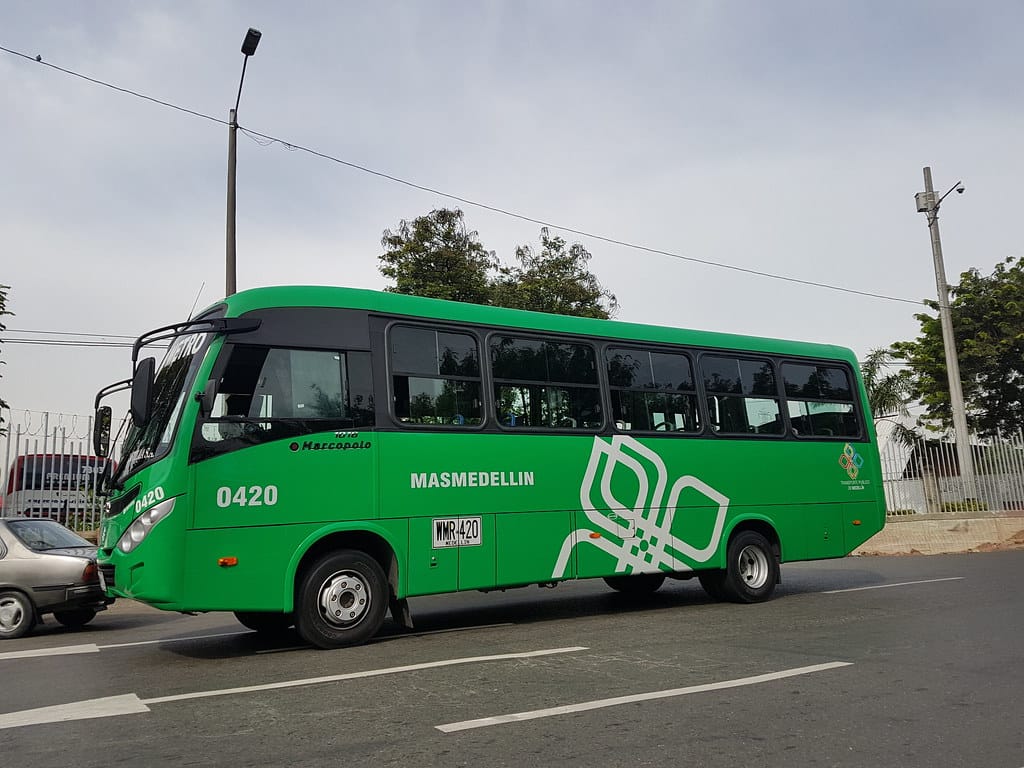 Buses alquilados por Metrolínea arriban esta semana a la ’Ciudad Bonita’