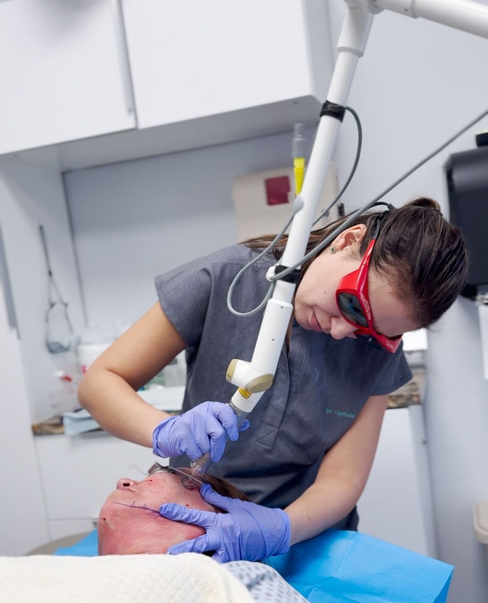 Medicina dermatológica impacta en la vida de las personas