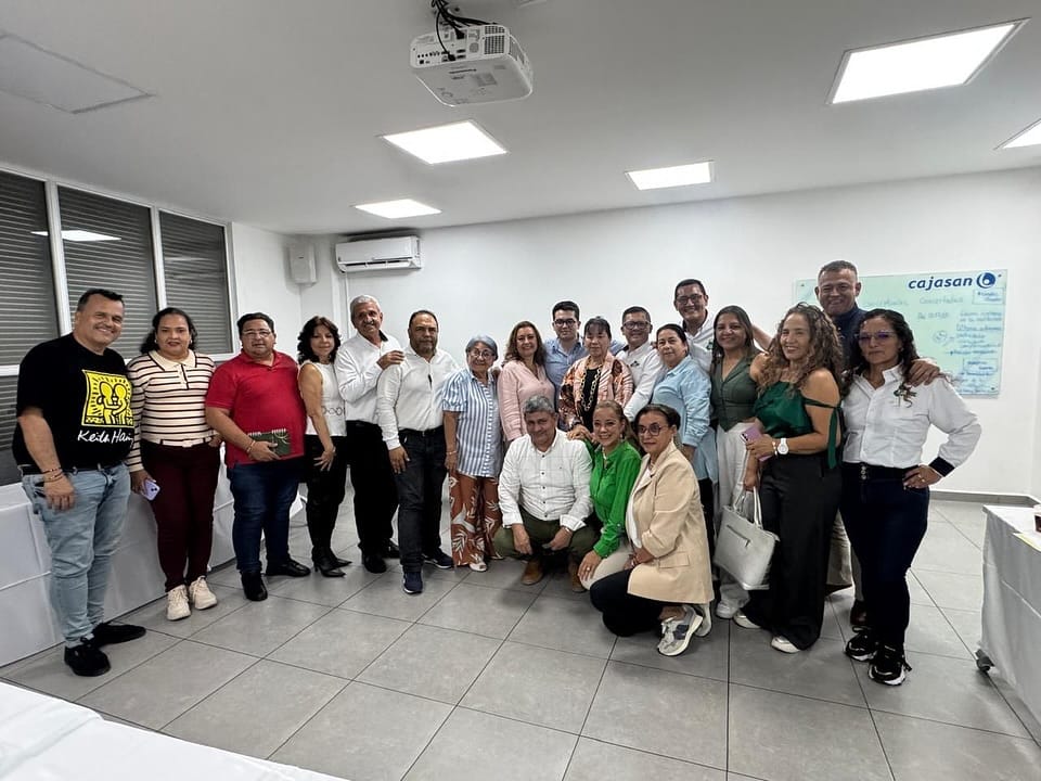 Diálogo abierto para armonizar acciones y mejorar la prestación del servicio educativo en Santander